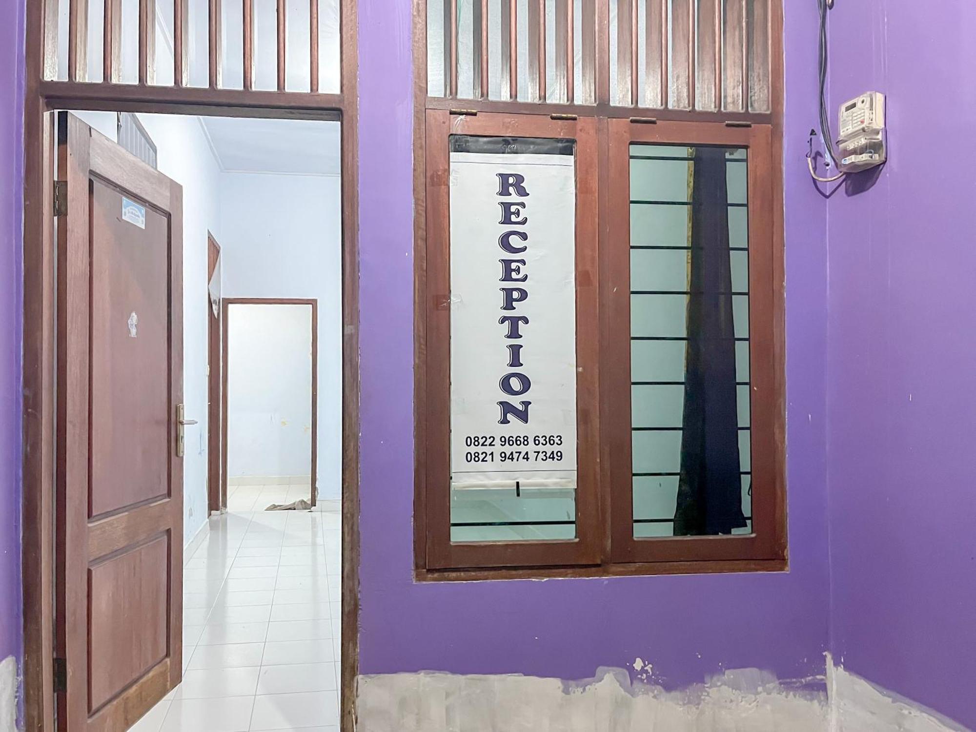 Reddoorz Syariah At Home Ampana Guest House Ampana Kota מראה חיצוני תמונה